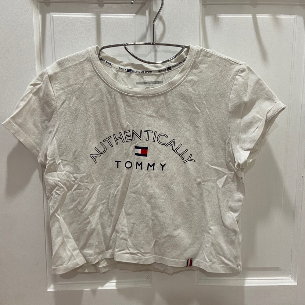 Tommy Hilfiger Crop Top